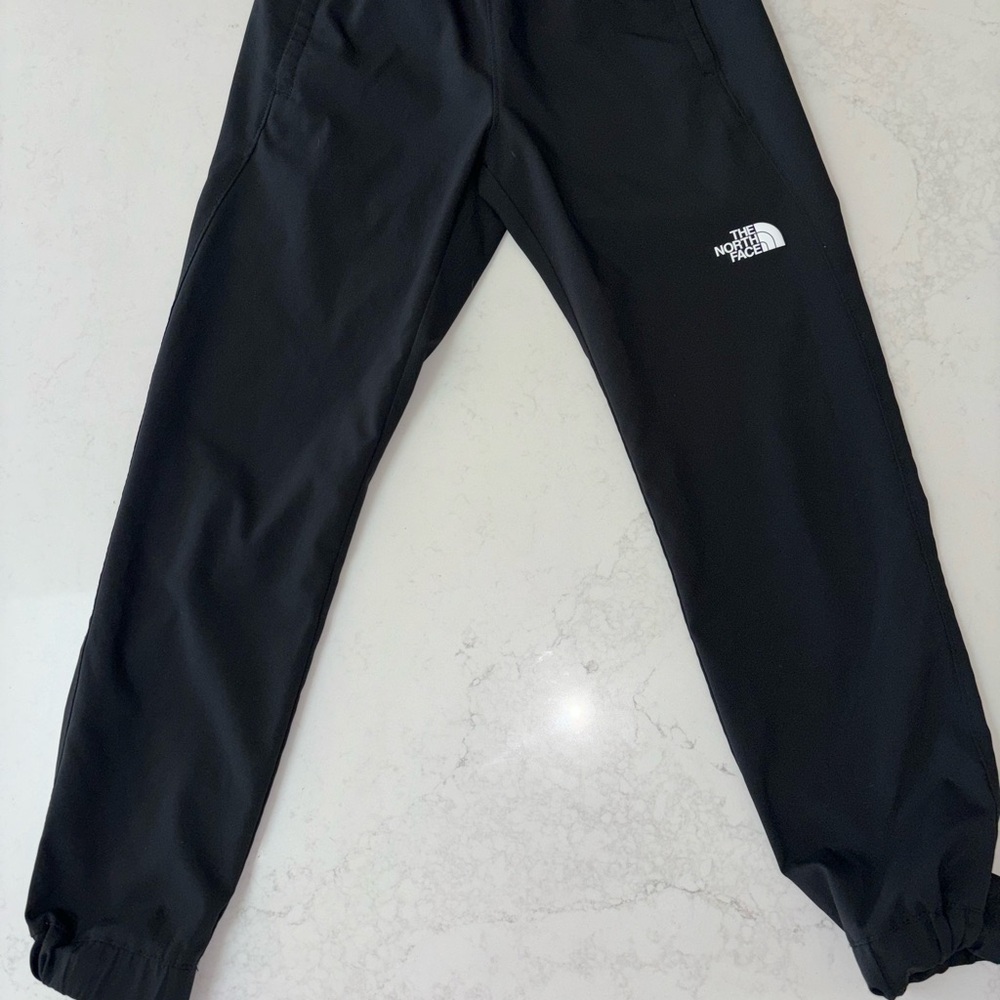Kids size 10 M Black, The North Face flash dry, warm up pant.
